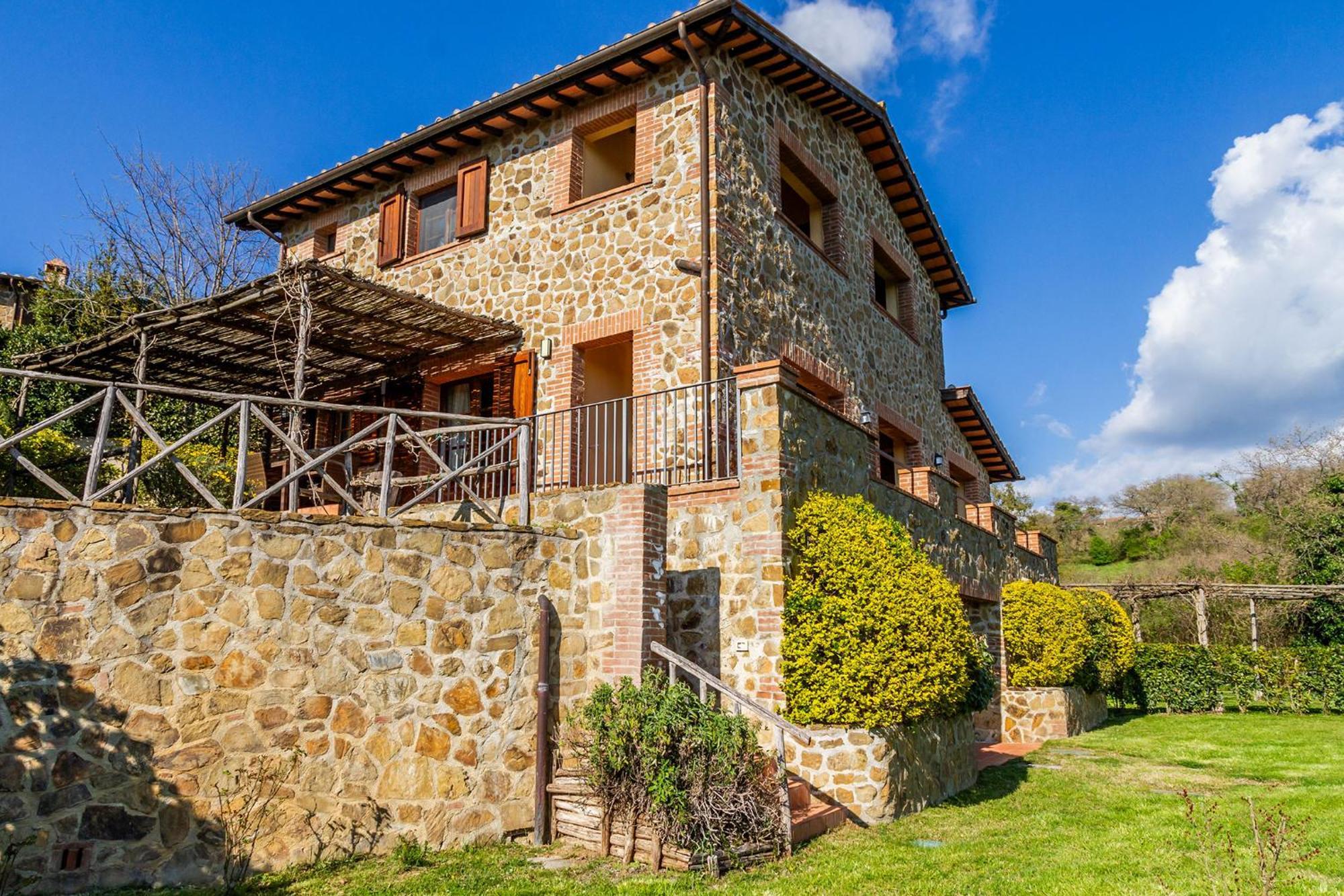 Home With A View In Scansano, Tuscany מראה חיצוני תמונה